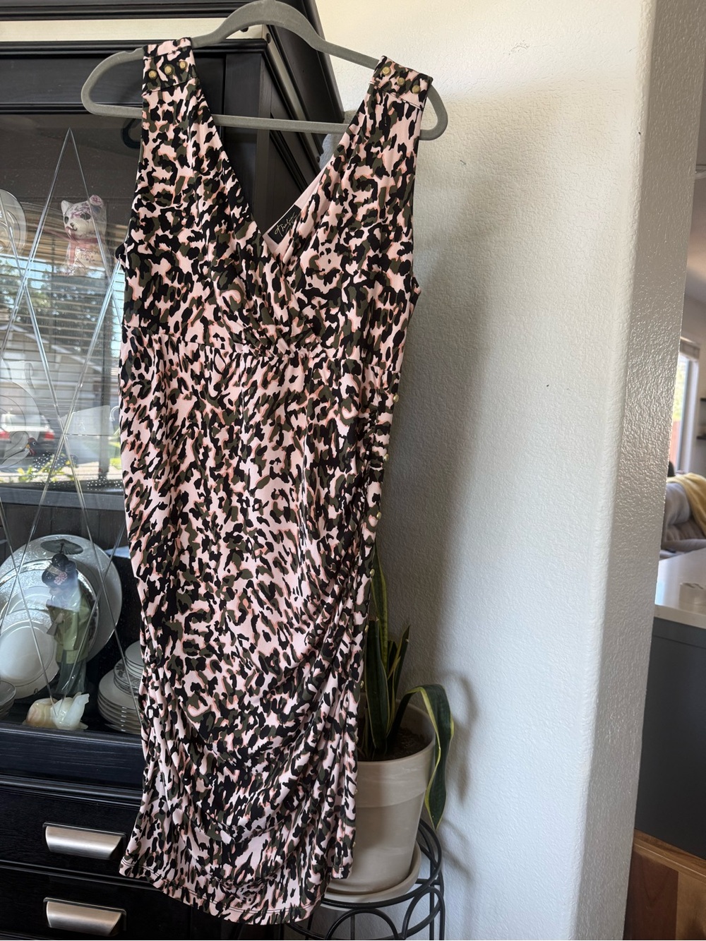 Thalia Sodi Pink and Black Printed V-Neck Midi Dress